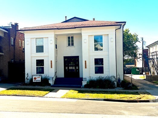 Primary Photo Of 1430-1432 S Quaker Ave, Tulsa Office For Sale