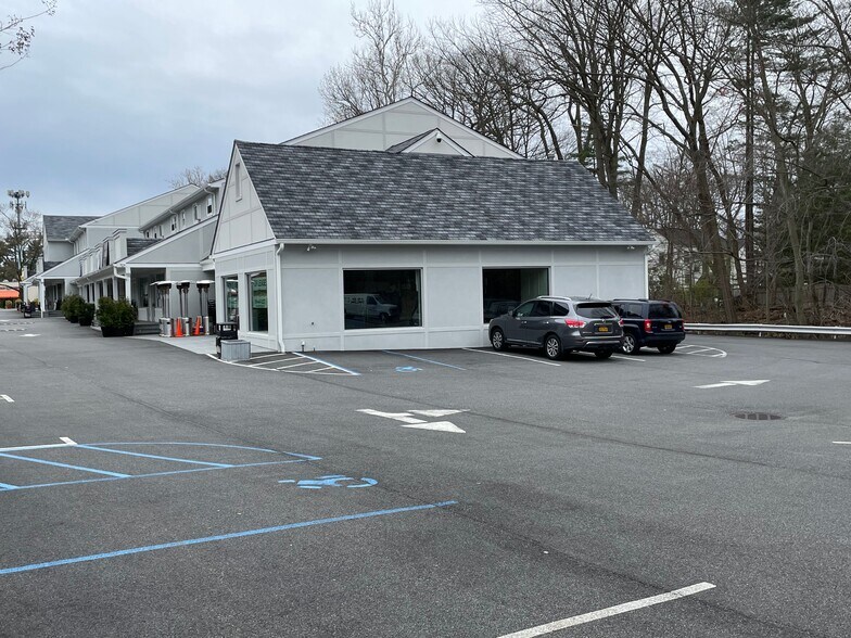More Photos Of 1483-1515 Weaver St, Scarsdale Storefront Retail Office For Lease