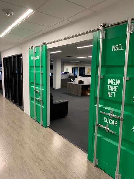 More Photos Of 1300 Mendota Heights Rd, Mendota Heights Office For Sale