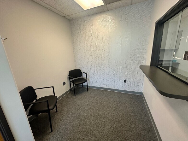 More Photos Of 2 Lincoln Hwy, Edison Medical For Sale