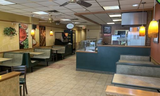 More Photos Of 225 E Deerpath, Lake Forest Unknown For Lease