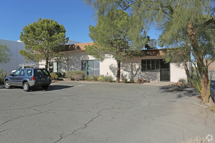 Primary Photo Of 3530-3534 W Hacienda Ave, Las Vegas Light Manufacturing For Lease