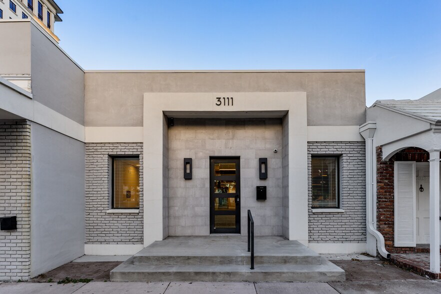 Primary Photo Of 3111 Ponce De Leon Blvd, Coral Gables Office For Lease