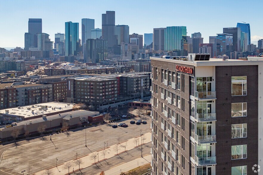 More Photos Of 2600 Wewatta way, Denver Apartments For Lease