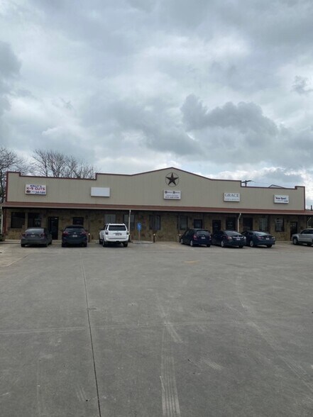 More Photos Of 6160 FM 2770, Kyle Unknown For Sale