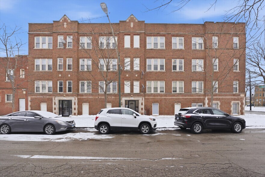 Primary Photo Of 1422-1424 W Garfield Blvd, Chicago Apartments For Sale