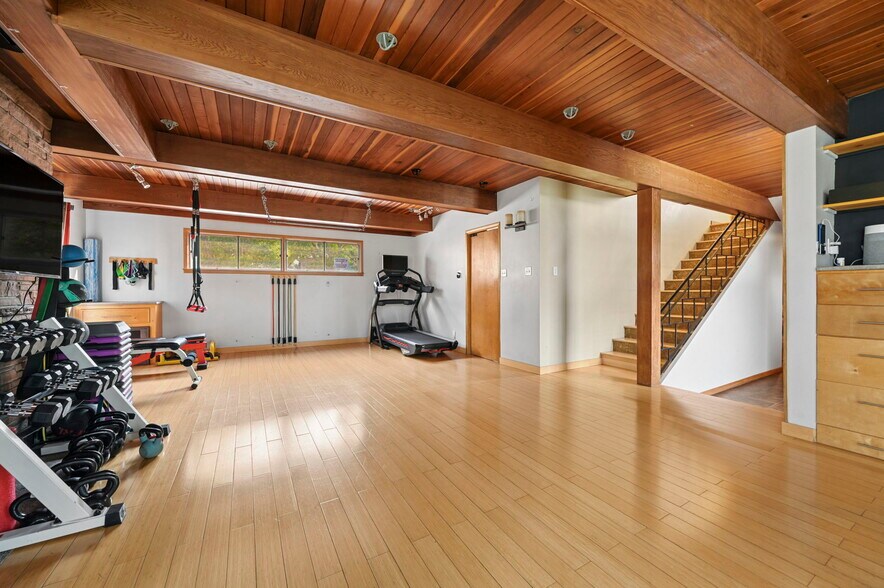 More Photos Of 2402 N Nevada Ave, Colorado Springs Freestanding For Sale