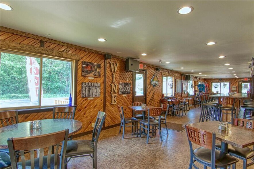More Photos Of 14392 W County Road K, Hayward Restaurant For Sale