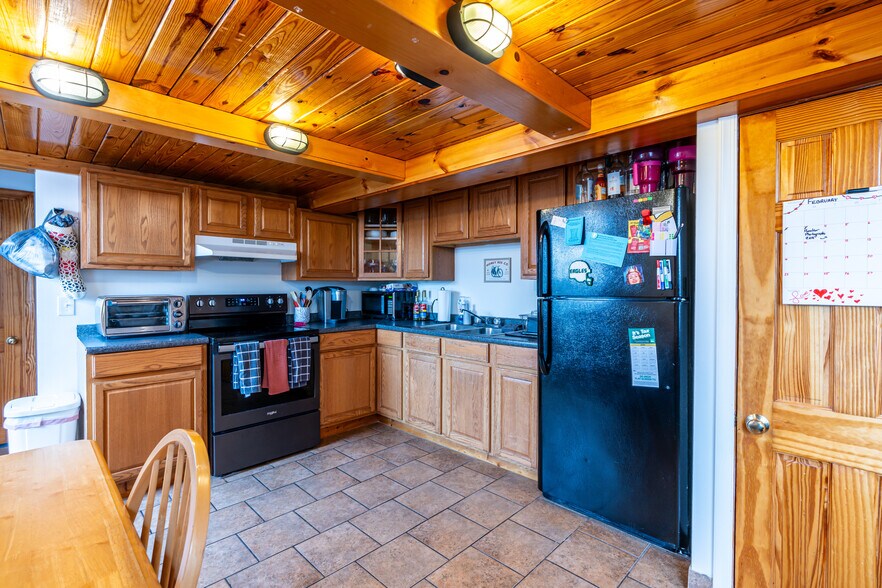 More Photos Of 53 W Main St, Bloomsburg Apartments For Sale