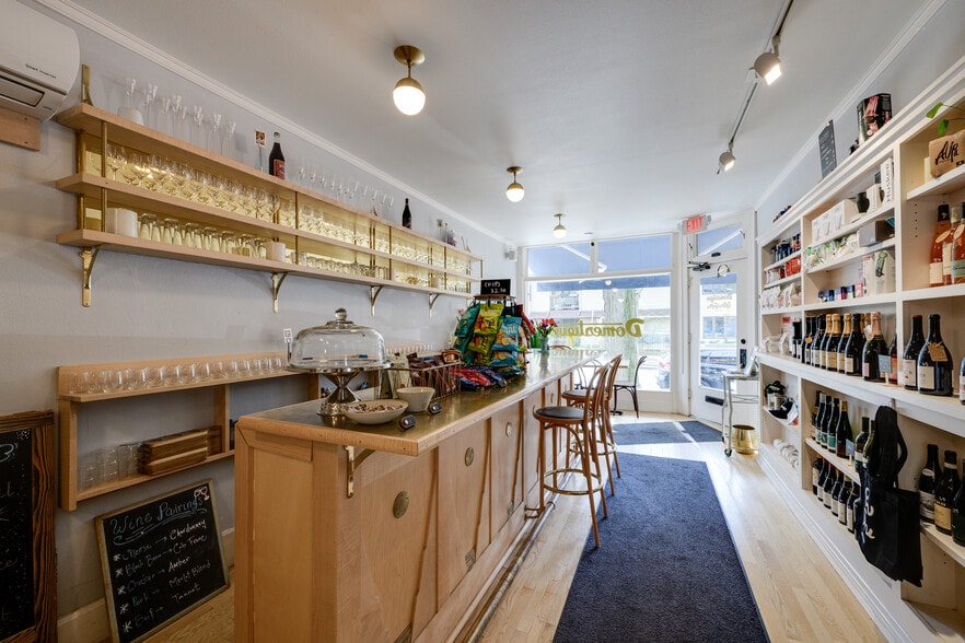 More Photos Of 11 N Allen St, Madison General Retail For Sale
