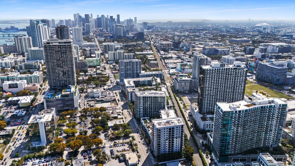 More Photos Of 125 NE 32nd St, Miami Apartments For Lease