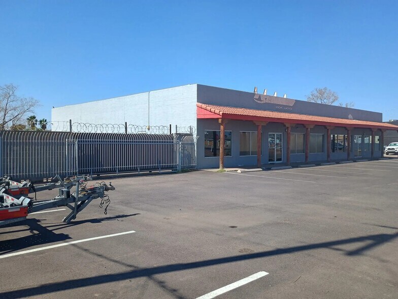 Primary Photo Of 11357 E Apache Trl, Apache Junction Freestanding For Lease