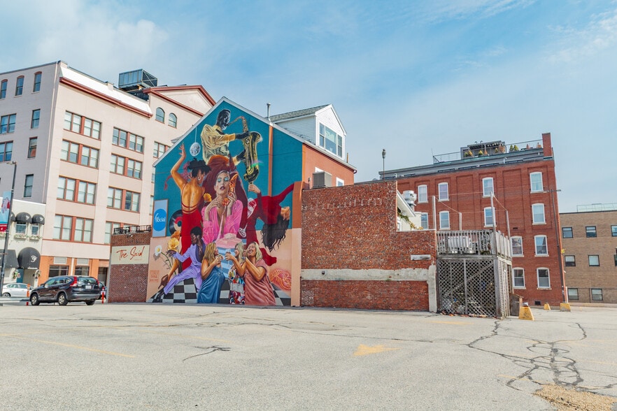 More Photos Of 110 Free St, Portland Medical For Sale