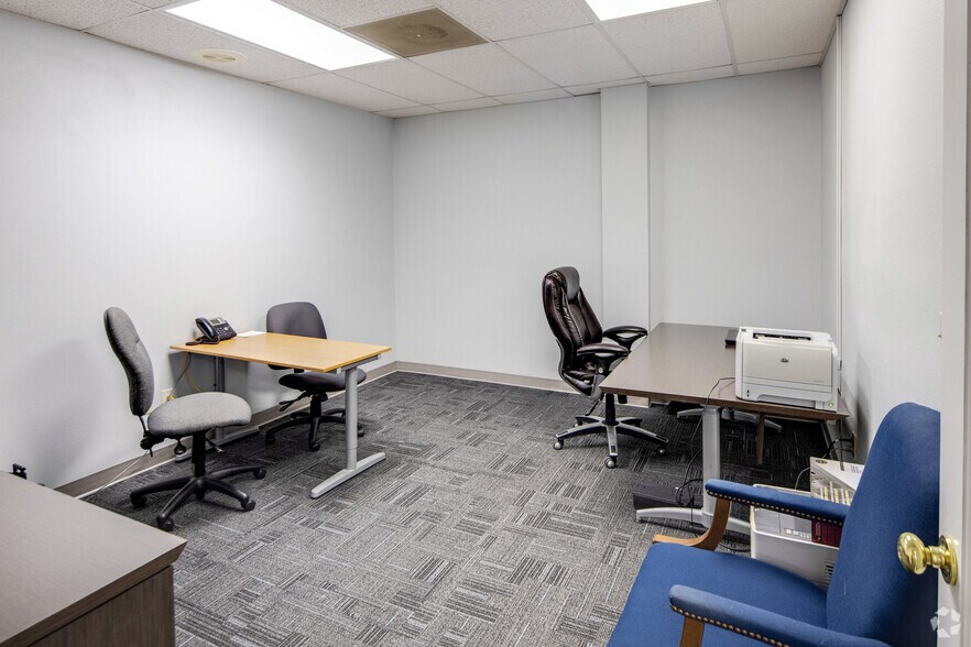 More Photos Of 5639 Hansel Ave, Orlando Medical For Lease