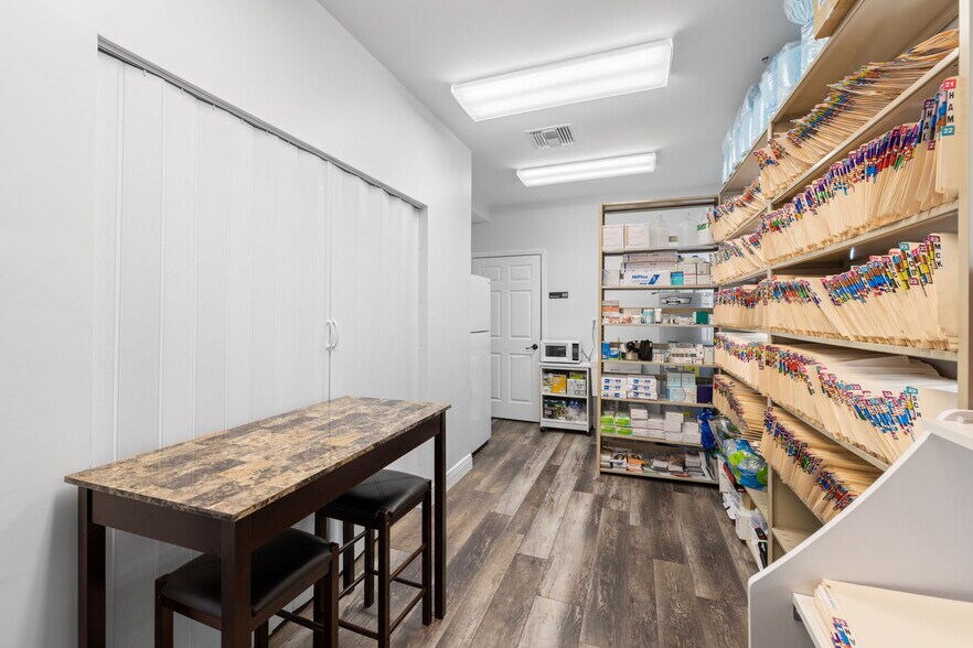 More Photos Of 815 S Howard Ave, Tampa Medical For Sale