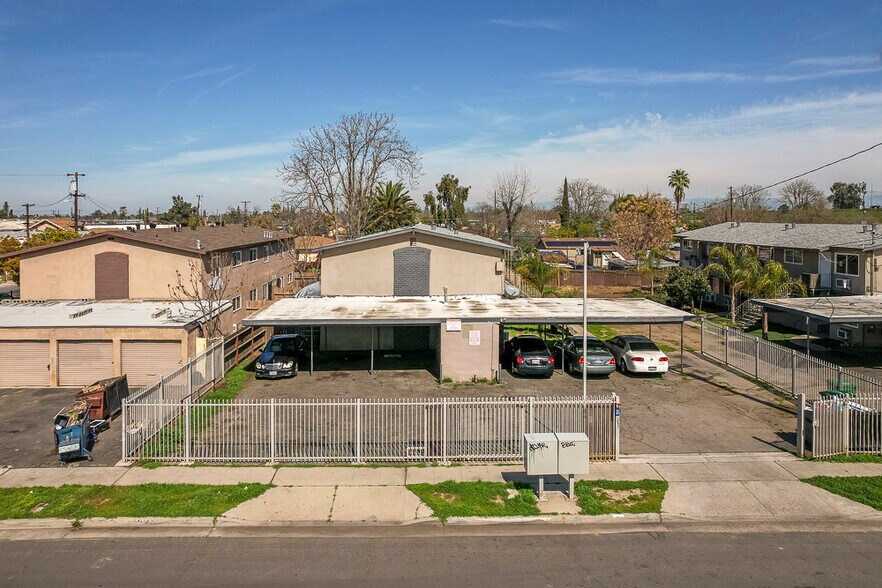 More Photos Of 4421 E Hedges Ave, Fresno Apartments For Sale