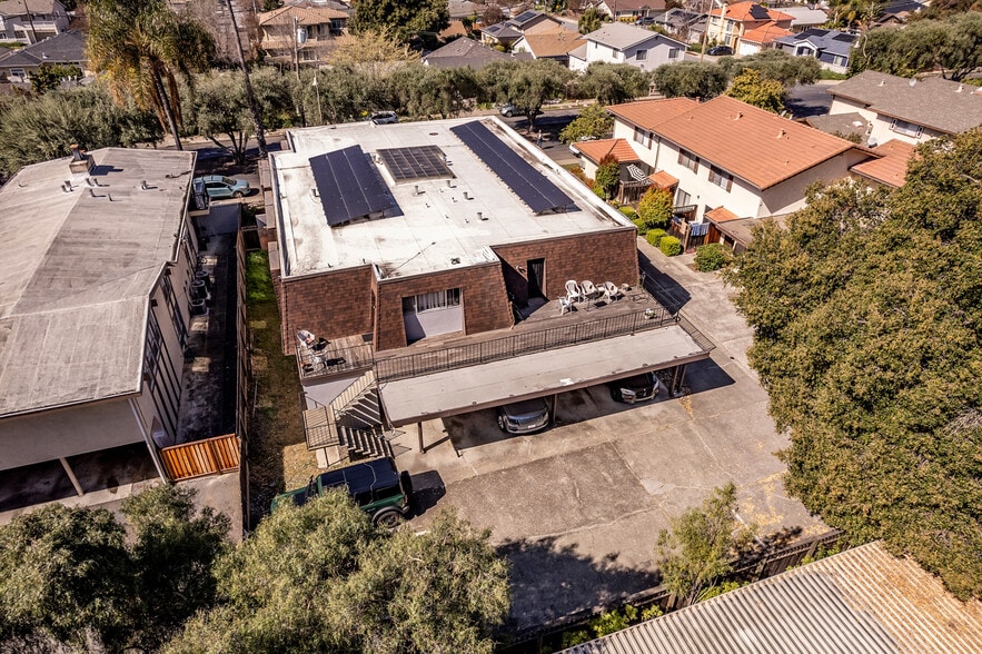 More Photos Of 43232 Starr St, Fremont Multifamily For Sale