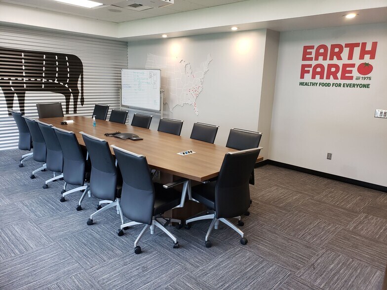 More Photos Of 220 Continuum Dr, Fletcher Research And Development For Sale