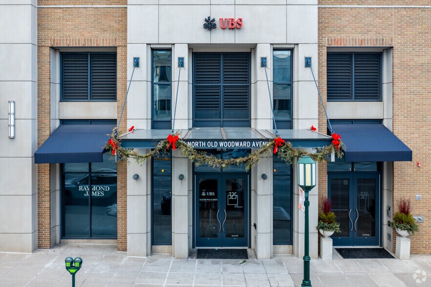 More Photos Of 104-114 Willits St, Birmingham Office For Sale