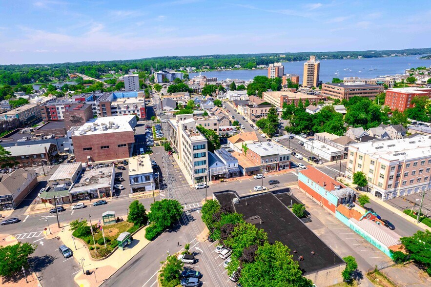 More Photos Of 166 Monmouth St, Red Bank Storefront Retail Residential For Lease