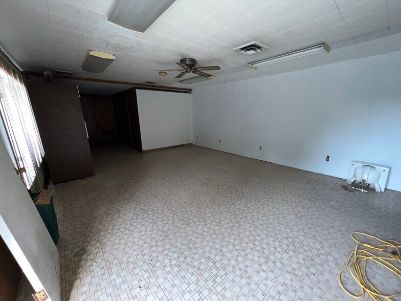 More Photos Of 10501 Station St, North Huntingdon Loft Creative Space For Sale