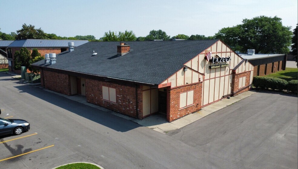 Primary Photo Of 28500 Schoolcraft Rd, Livonia Restaurant For Lease