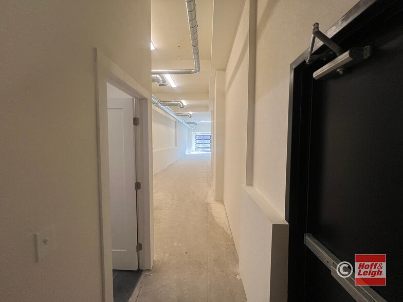 More Photos Of 4609 E Colfax Ave, Denver Restaurant For Lease