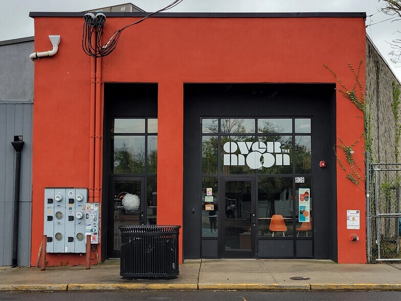 More Photos Of 21 Main St, Asbury Park Storefront For Sale