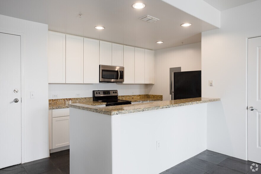 More Photos Of 433 W New England Ave, Winter Park Apartments For Lease