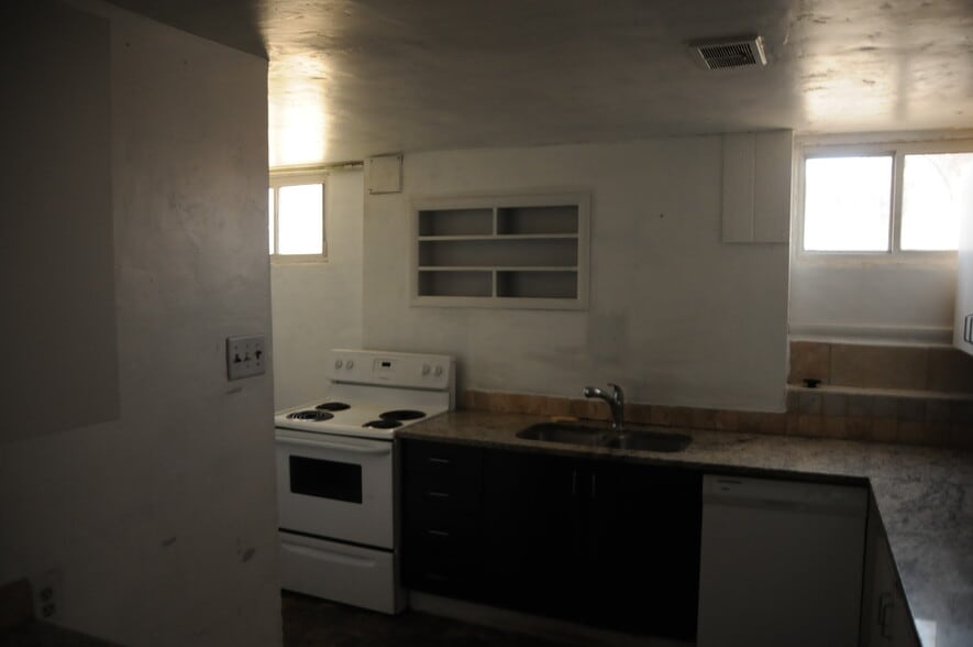 More Photos Of 2770 W 5400 S, Salt Lake City Flex For Sale