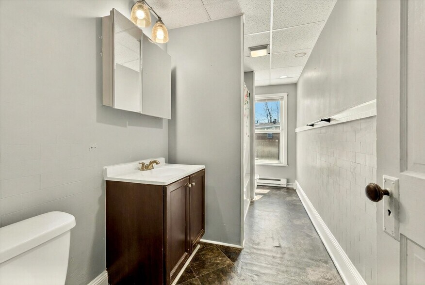 More Photos Of 9 S Main St, Manchester Storefront Retail Residential For Sale