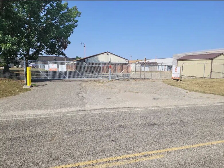 Primary Photo Of 69004 Klinger Lake Rd, Sturgis Office For Lease