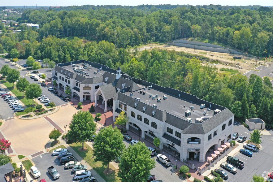 More Photos Of 1255 Creekshire Way, Winston-Salem General Retail For Lease