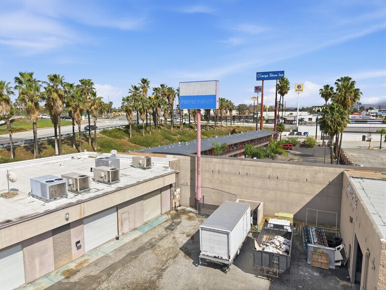 More Photos Of 1286 S E St, San Bernardino Freestanding For Sale