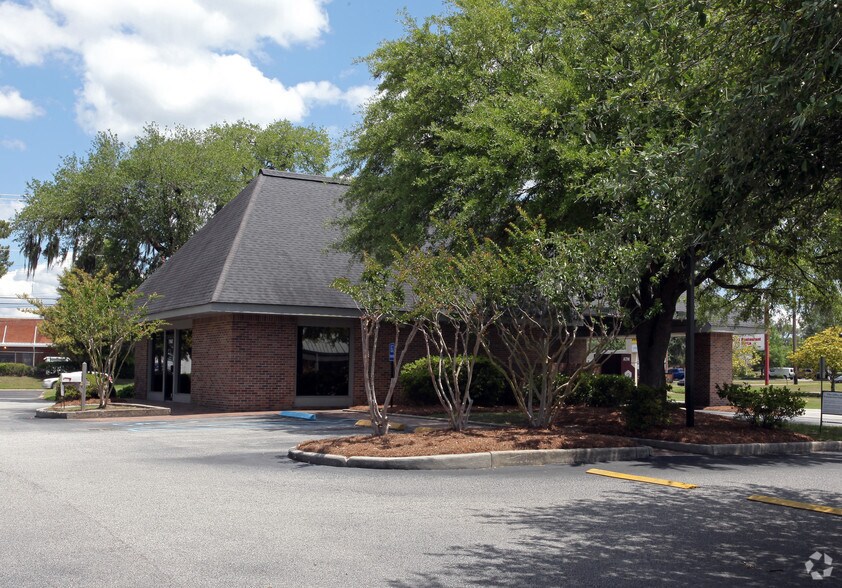 More Photos Of 1960 Old Trolley Rd, Summerville Bank For Sale