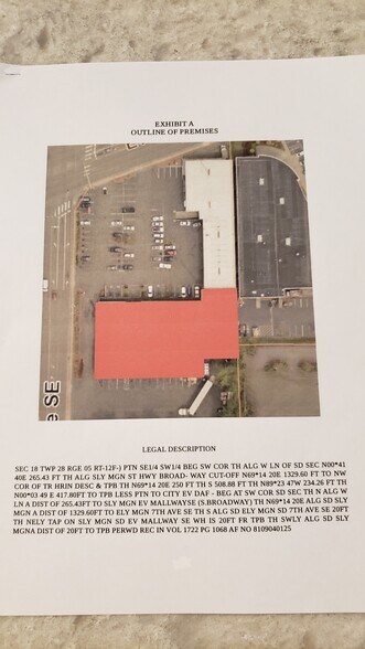 More Photos Of 710 SE Everett Mall Way, Everett General Retail For Lease