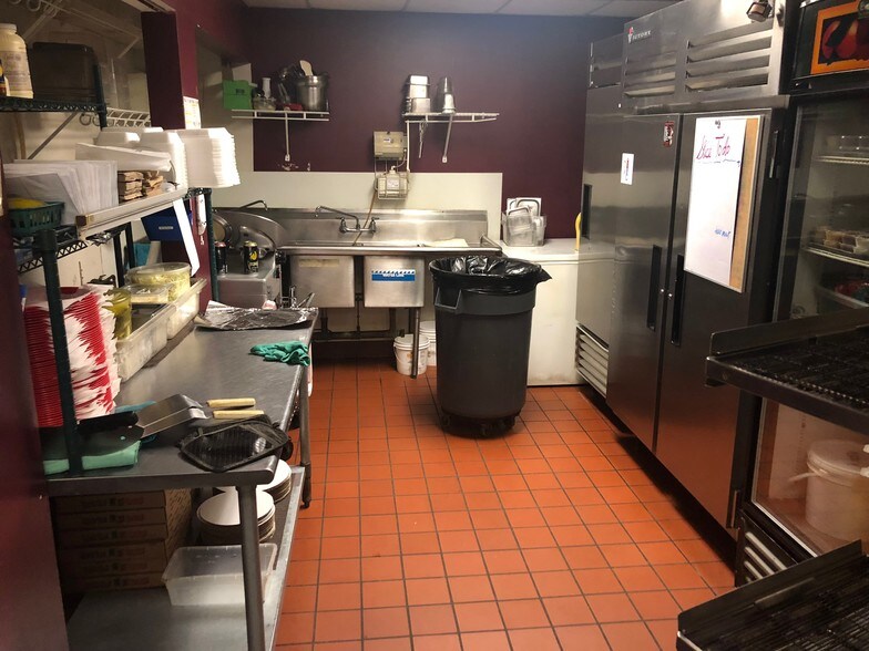 More Photos Of 316 S 16th St, Omaha Restaurant For Sale