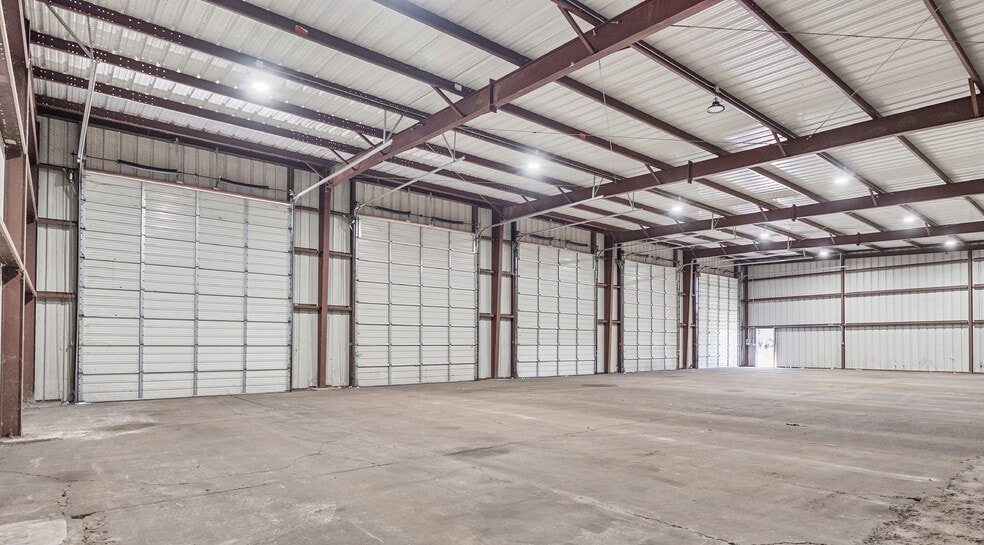More Photos Of 3199 Old Goliad Rd, Victoria Industrial For Sale