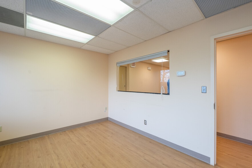 More Photos Of 622 Georges Rd, North Brunswick Medical For Sale