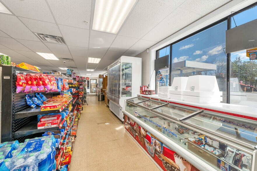 More Photos Of 2 Hill Rd, Franklin Storefront Retail Residential For Sale