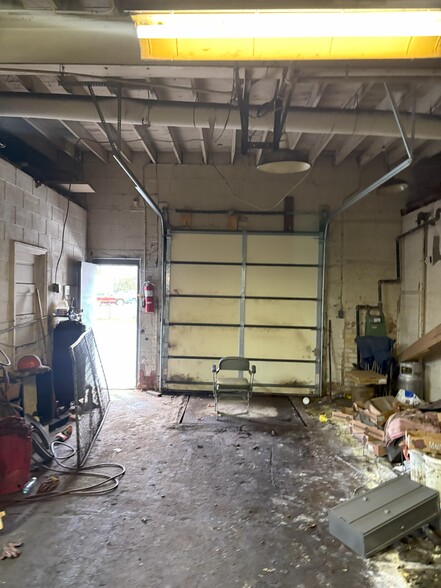 More Photos Of 718 E 163rd St, Cleveland Warehouse For Sale