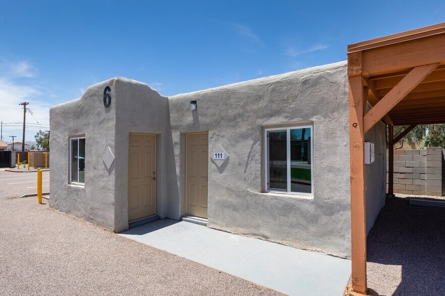 More Photos Of 2625 E Van Buren St, Phoenix Healthcare For Sale