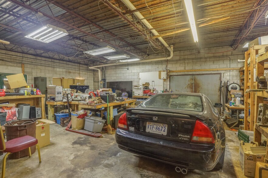 More Photos Of 3378 E Princess Anne Rd, Norfolk Storefront Retail Office For Sale