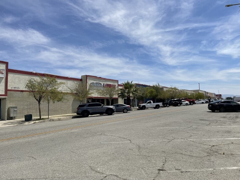 More Photos Of , Bakersfield General Retail For Sale