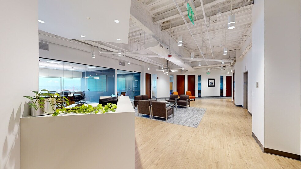 Primary Photo Of 600 17th St, Denver Coworking Space