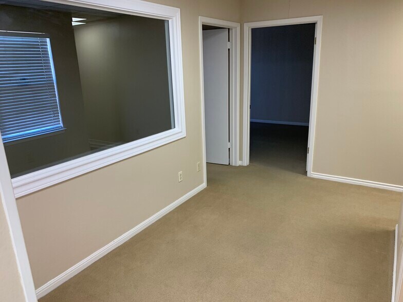 More Photos Of 13740 Research Blvd, Austin Office For Lease
