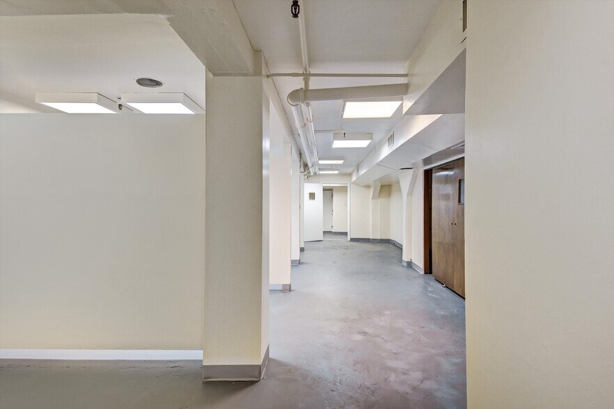 More Photos Of 263-265 Golden Gate Ave, San Francisco Storefront Retail Office For Lease