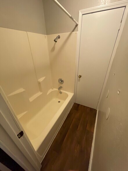 More Photos Of 1308 N Carol Ave, Monahans Apartments For Sale