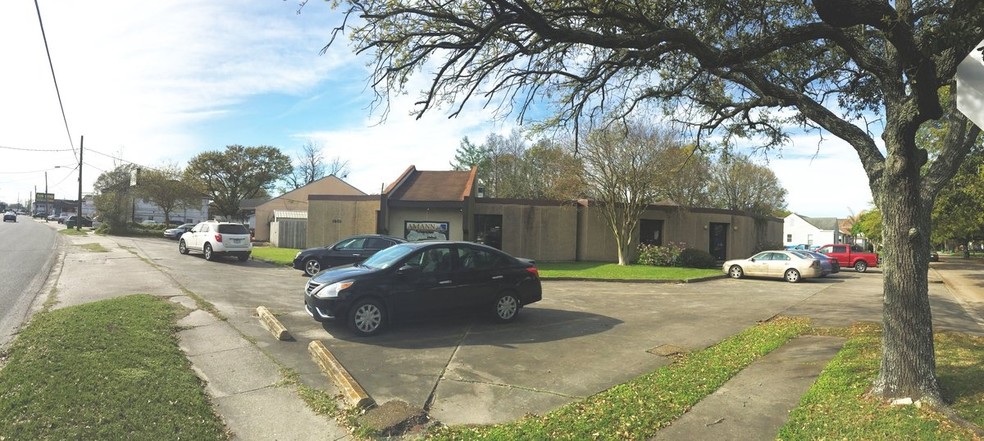 Primary Photo Of 1901 Jefferson Hwy, New Orleans Office For Lease