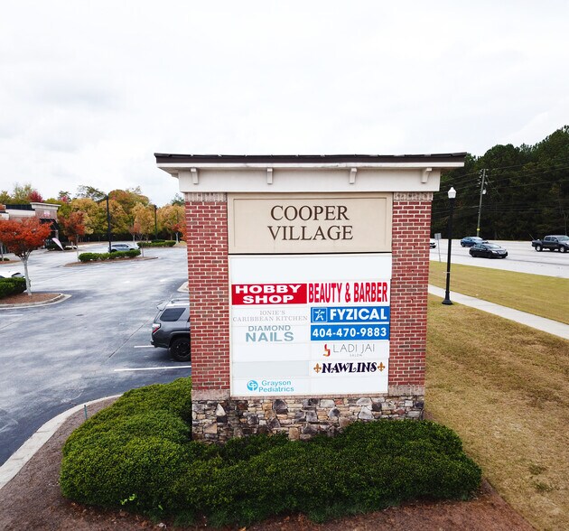 More Photos Of 1132-1142 Athens Hwy, Grayson General Retail For Sale